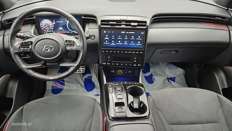 Hyundai TUCSON 12