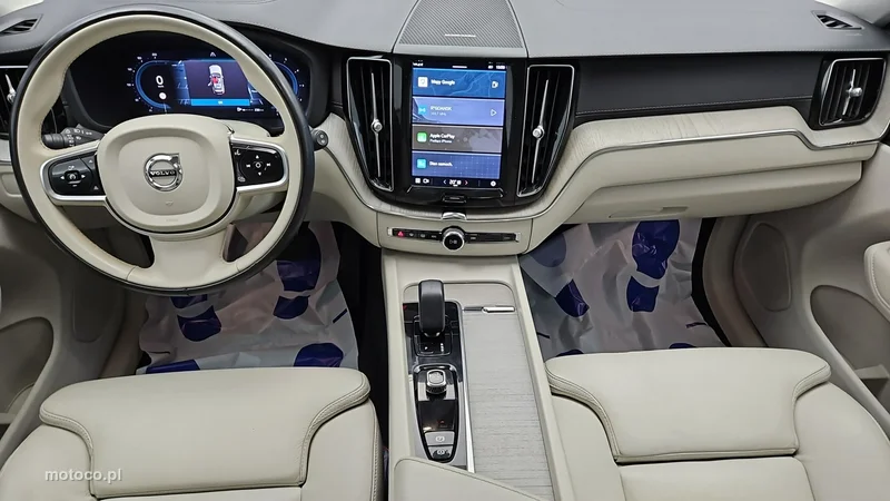 Volvo XC 60 13