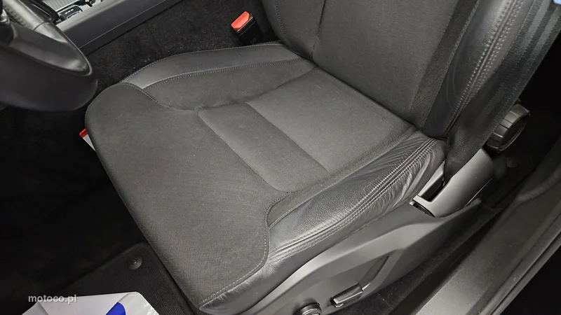 Volvo XC 60 12