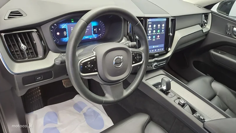 Volvo XC 60 9
