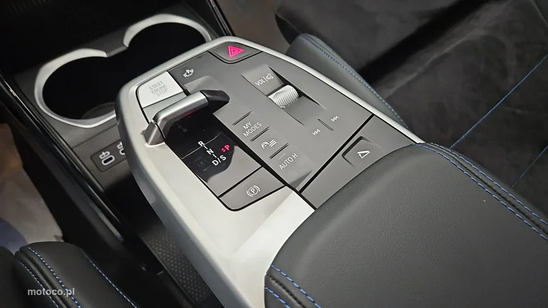 BMW X1 U11 17