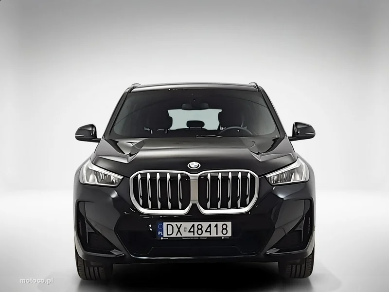 BMW X1 U11 8
