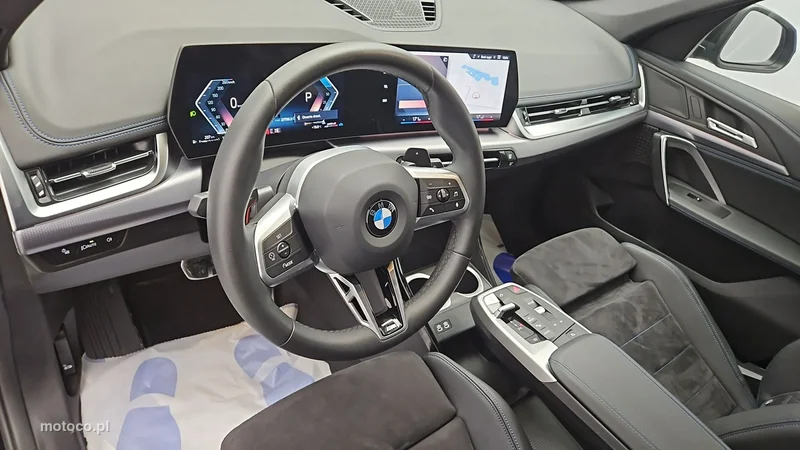 BMW X1 U11 9