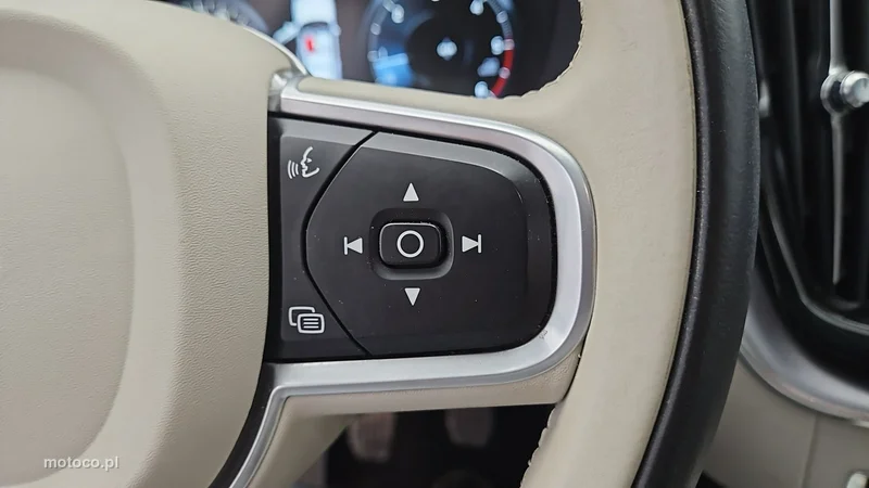 Volvo XC 60 15