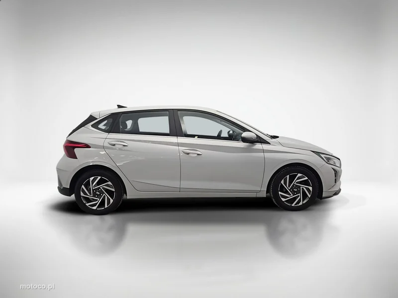 Hyundai i20 6