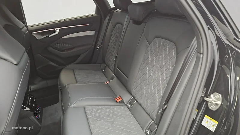 Audi A6 C8 21