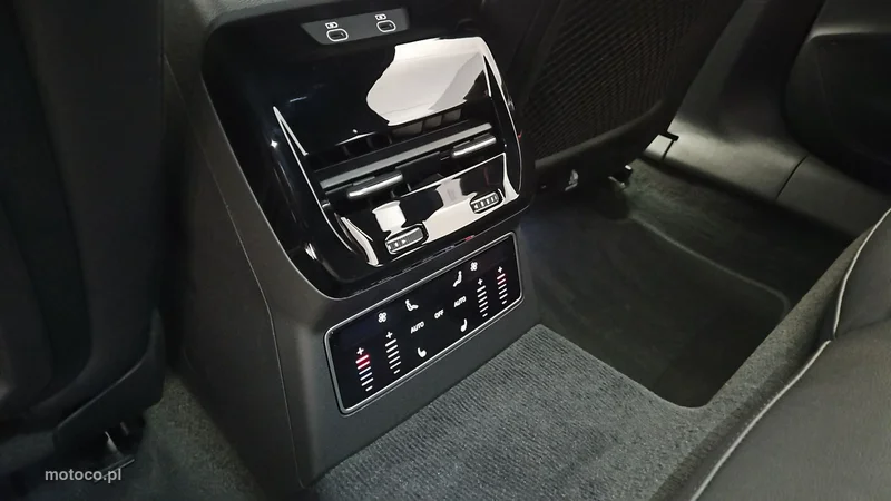Audi A6 C8 22