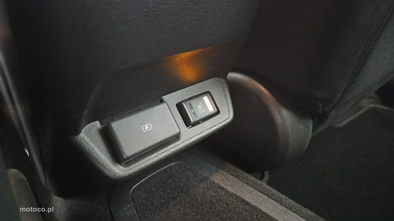 Nissan Leaf 22