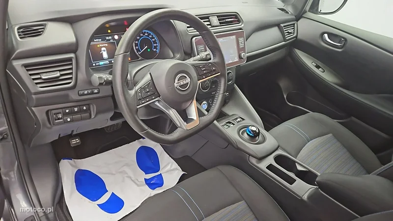 Nissan Leaf 9