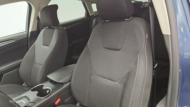 Ford Mondeo V 11