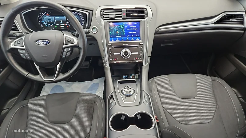 Ford Mondeo V 13
