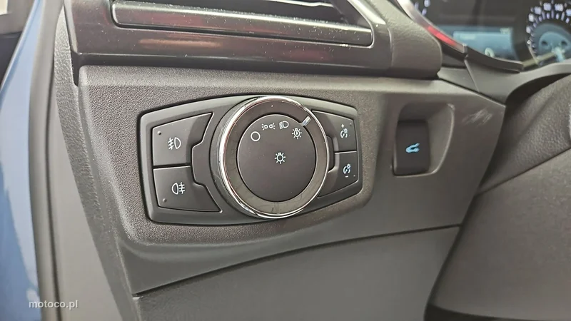 Ford Mondeo V 17
