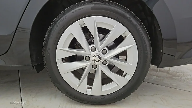 Skoda Octavia IV 21