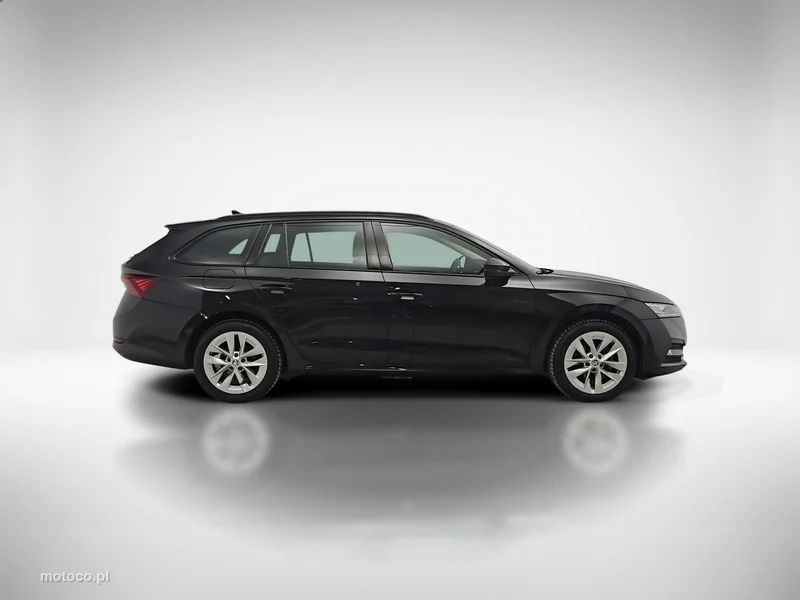 Skoda Octavia IV 6