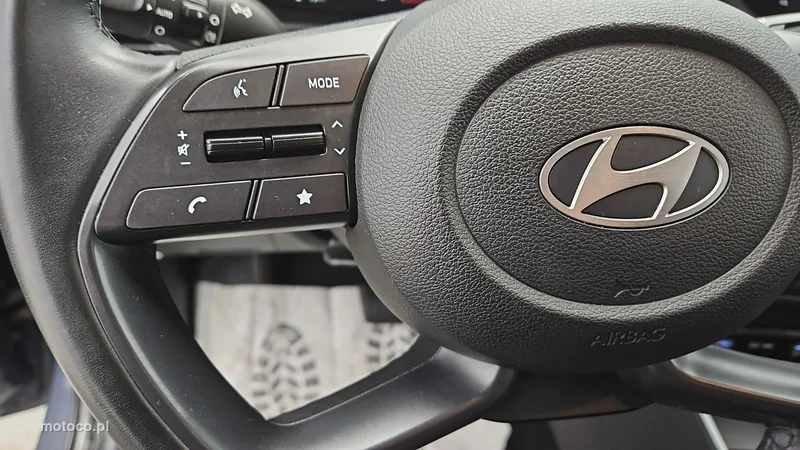 Hyundai i20 16