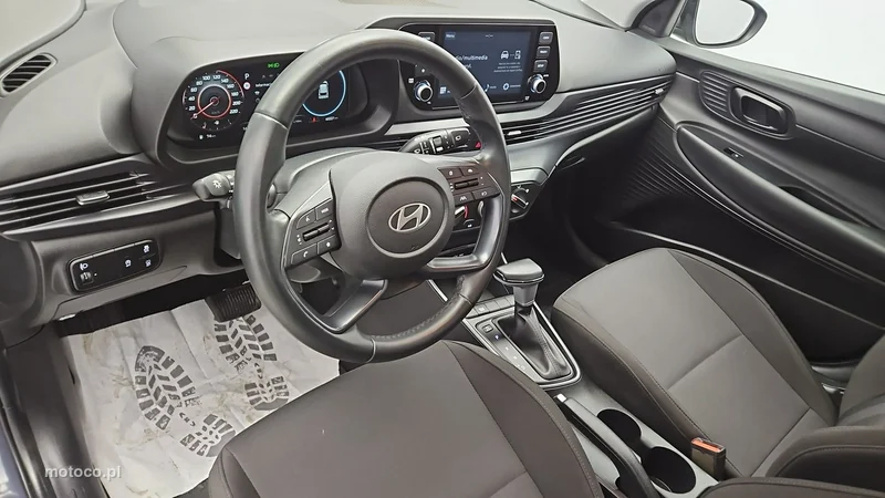Hyundai i20 9