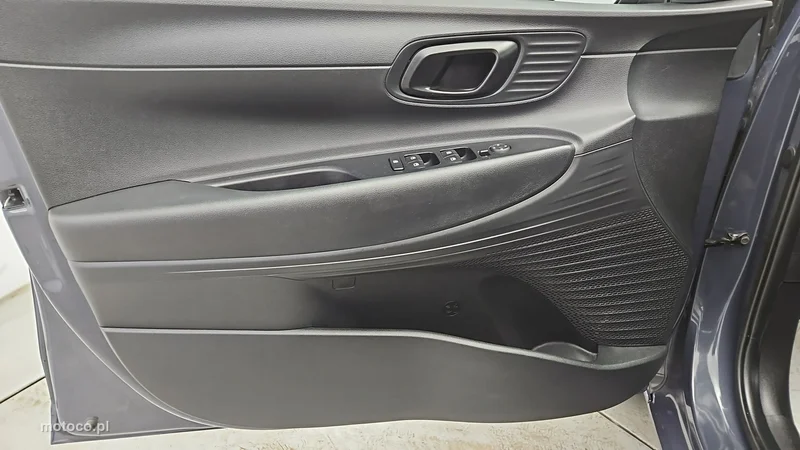 Hyundai i20 10