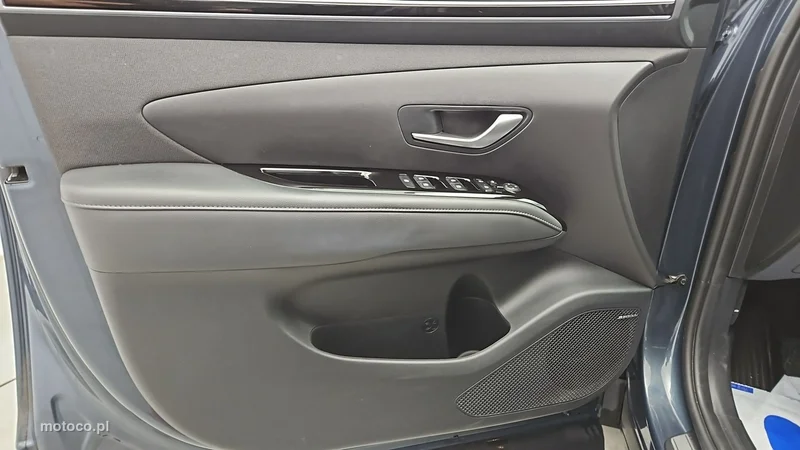 Hyundai TUCSON 10