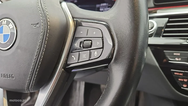BMW Seria 5 G30 530 15