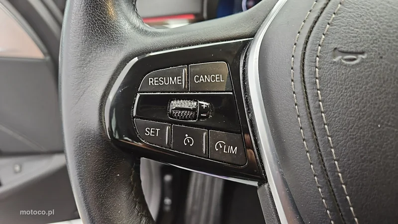 BMW Seria 5 G30 530 16