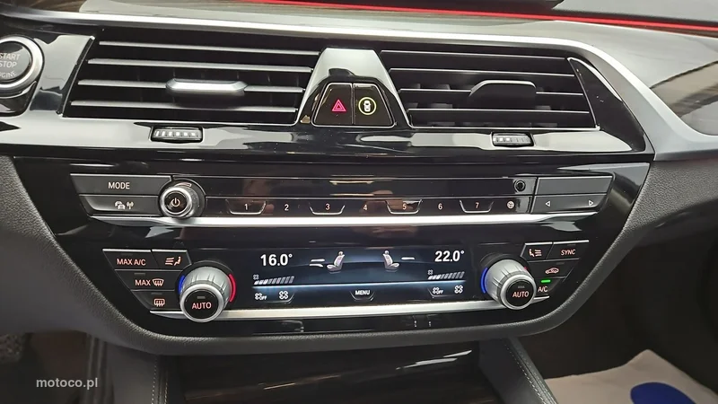BMW Seria 5 G30 530 19