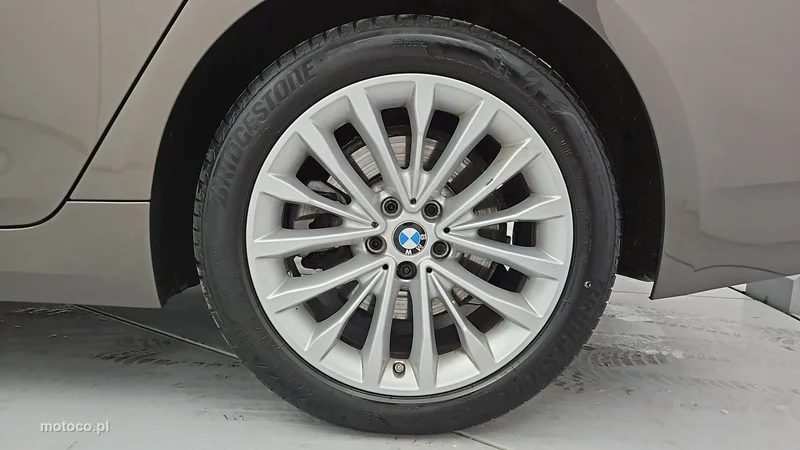 BMW Seria 5 G30 530 25