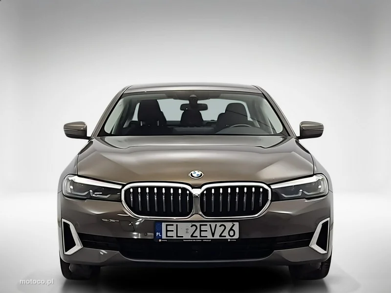 BMW Seria 5 G30 530 8