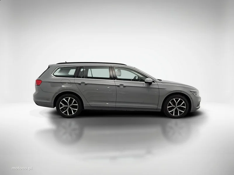 Volkswagen Passat Variant B8 6