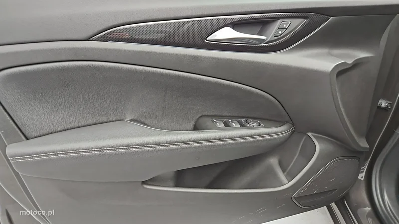 Opel Insignia Grand Sport 10