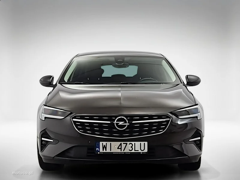 Opel Insignia Grand Sport 8