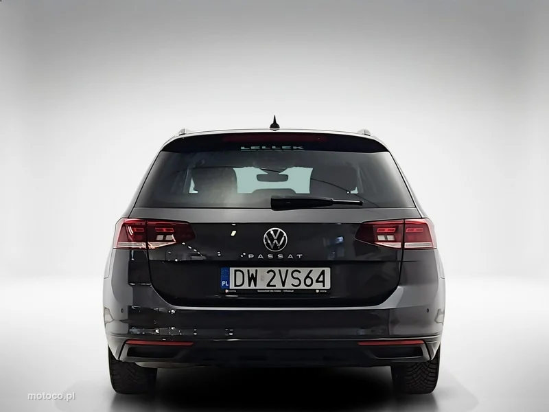 Volkswagen Passat Variant B8 4