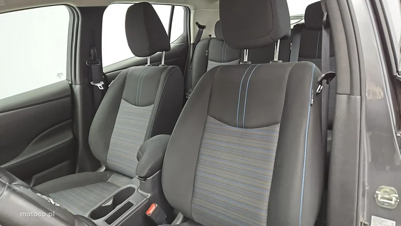 Nissan Leaf 11