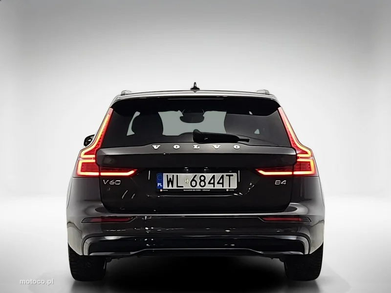 Volvo V60 4