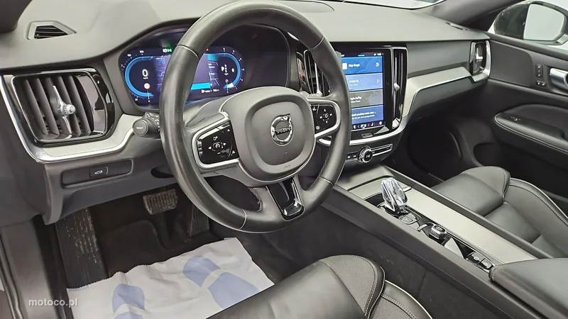 Volvo V60 9