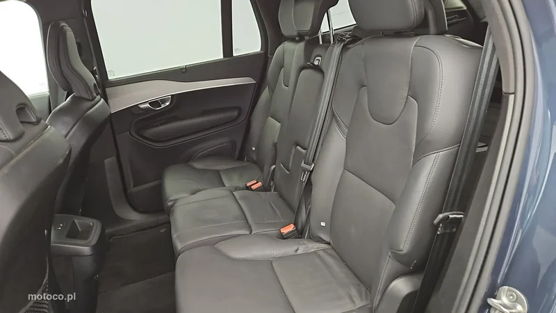 Volvo XC 90 21
