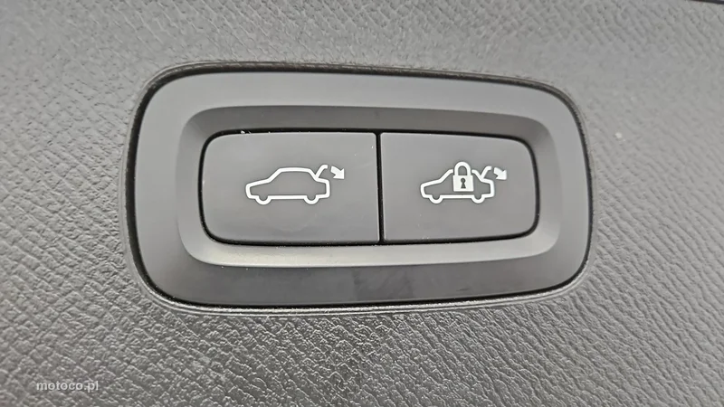 Volvo XC 90 24