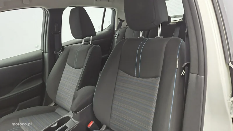 Nissan Leaf 11