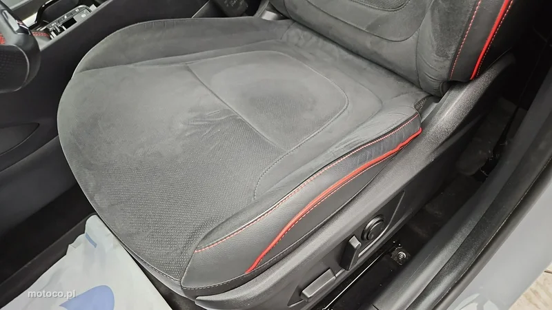 Hyundai TUCSON 12