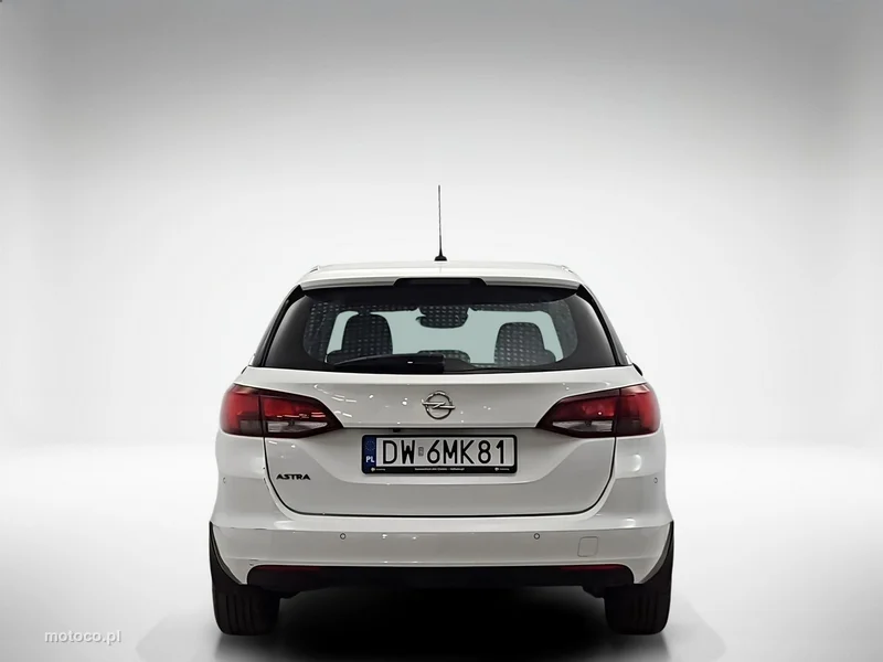 Opel Astra K 4
