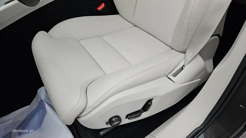 Volvo XC 60 12