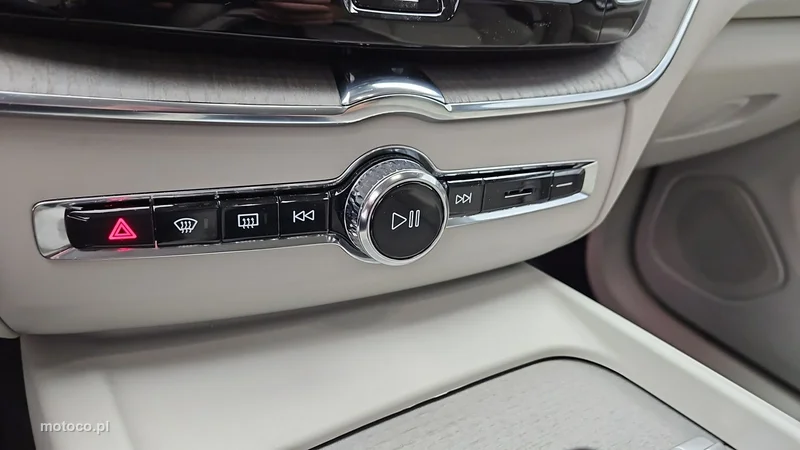 Volvo XC 60 19