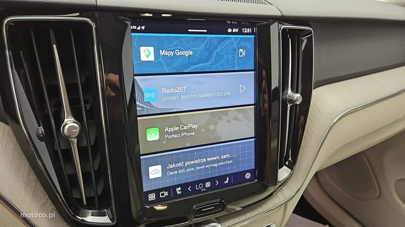 Volvo XC 60 20