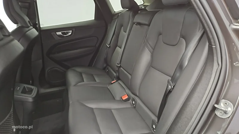 Volvo XC 60 20