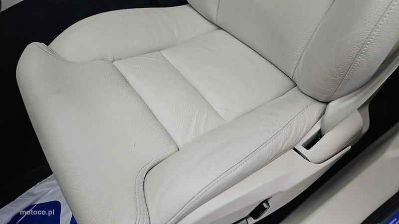 Volvo XC 60 12