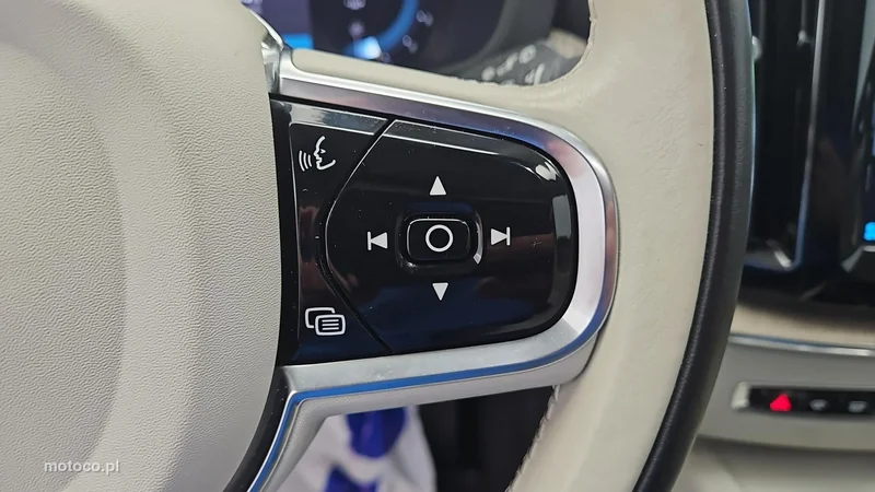 Volvo XC 60 15