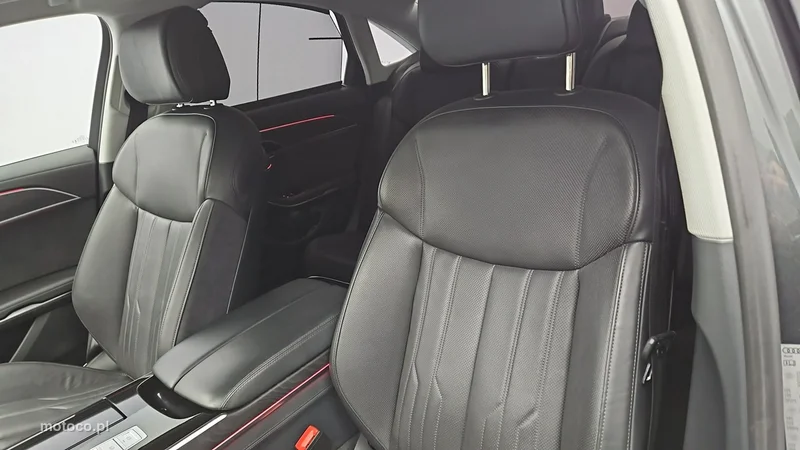 Audi A8 D5 11