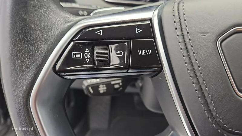 Audi A8 D5 16