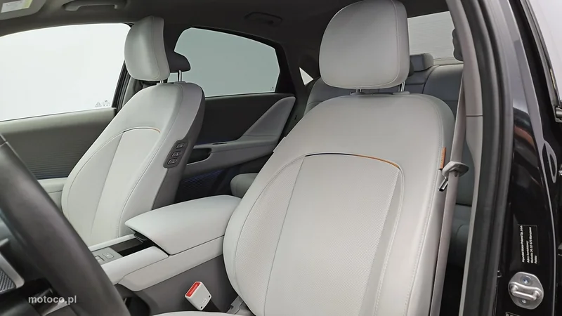 Hyundai IONIQ 6 11