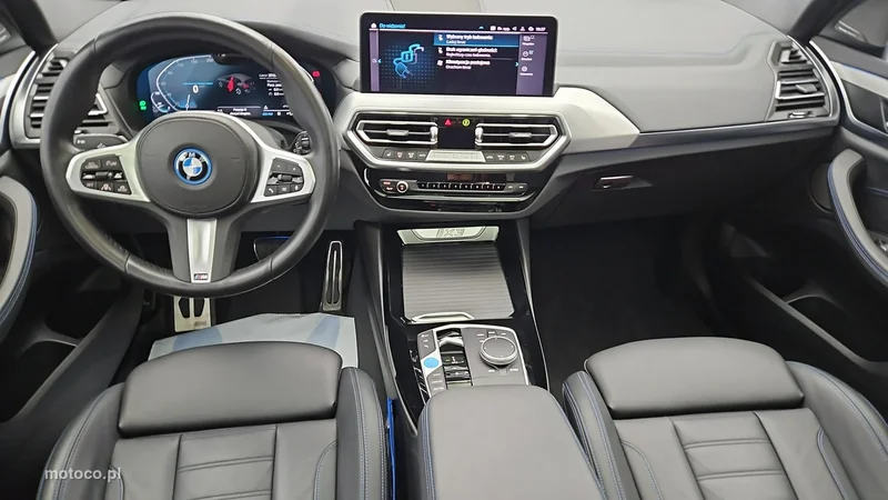 BMW iX3 13