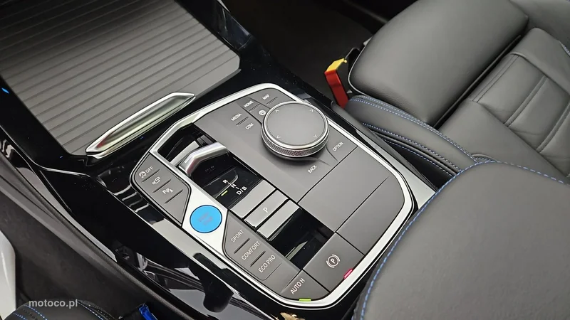 BMW iX3 18